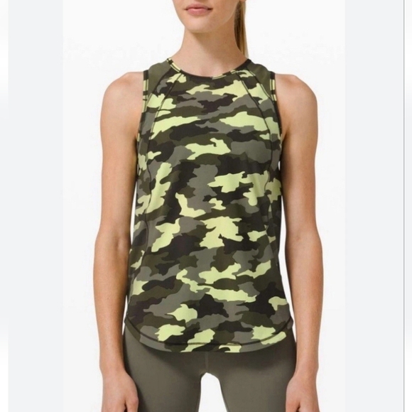 lululemon athletica Tops - Lululemon Sculpt Tank Heritage 365 Camo Crispin Green Size 4